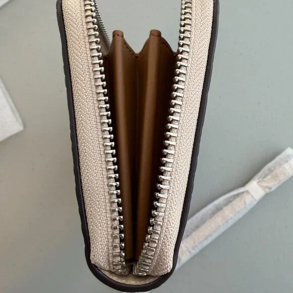 NWT Coach LZA Floral Embossed Leather Zip Wallet - Picture 10 of 13